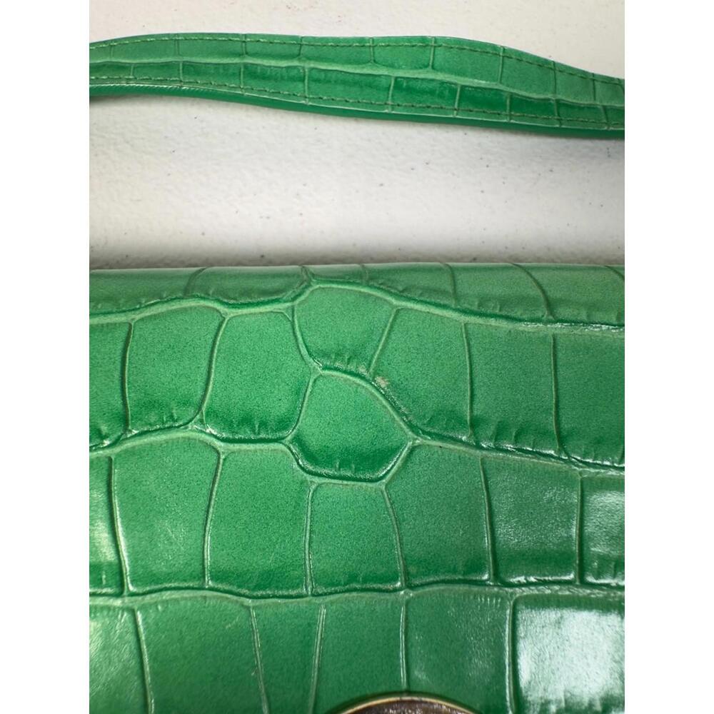 Sandro Green Croc YZA Bag with Peeling Leather and Stains - Picture 6 of 9